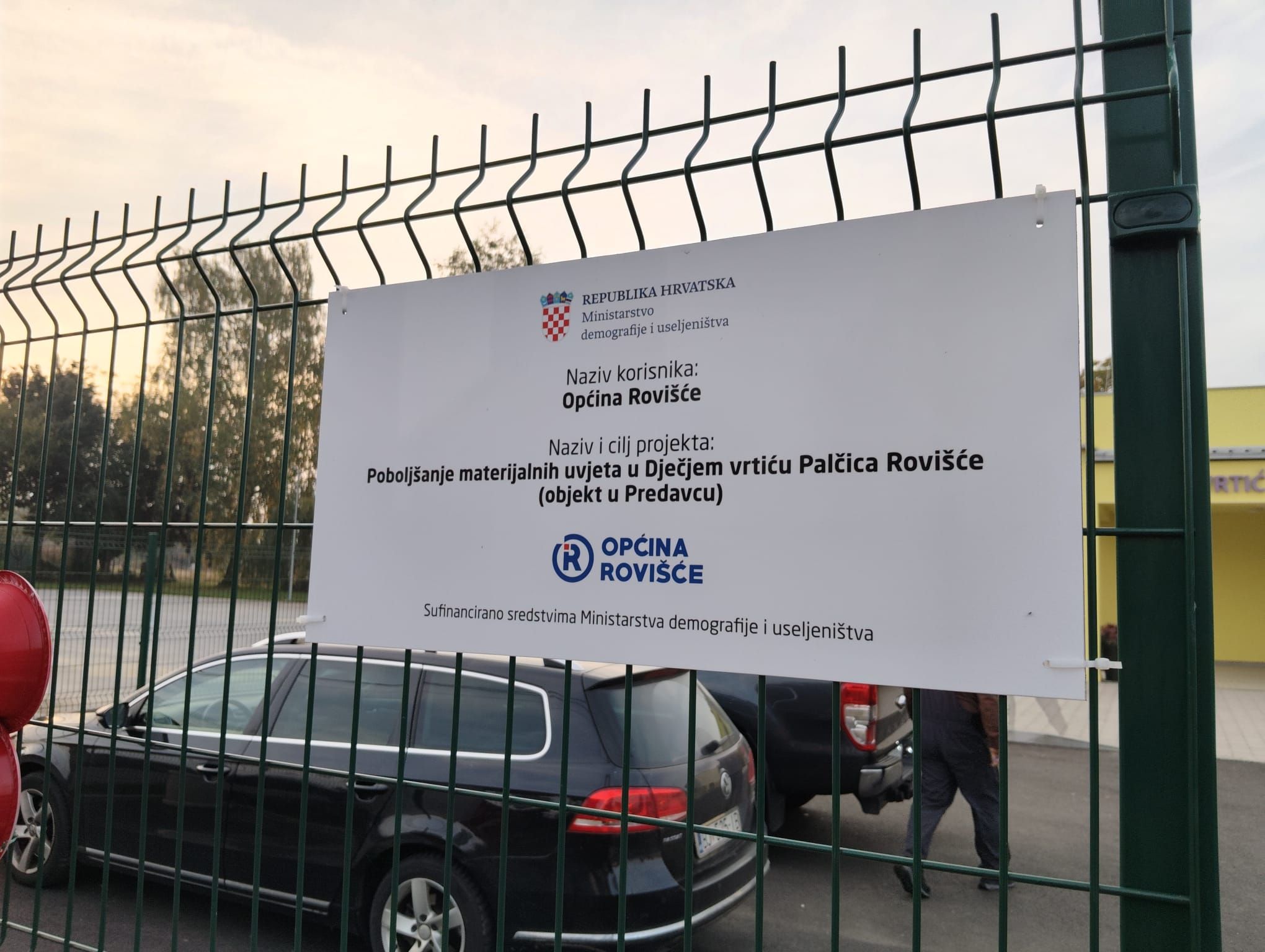 ZAVRŠEN PROJEKT POBOLJŠANJA MATERIJALNIH UVJETA U DJEČJEM VRTIĆU PALČICA ROVIŠĆE (objekt u Predavcu) ZAVRŠEN PROJEKT POBOLJŠANJA MATERIJALNIH UVJETA U DJEČJEM VRTIĆU PALČICA ROVIŠĆE (objekt u Predavcu)